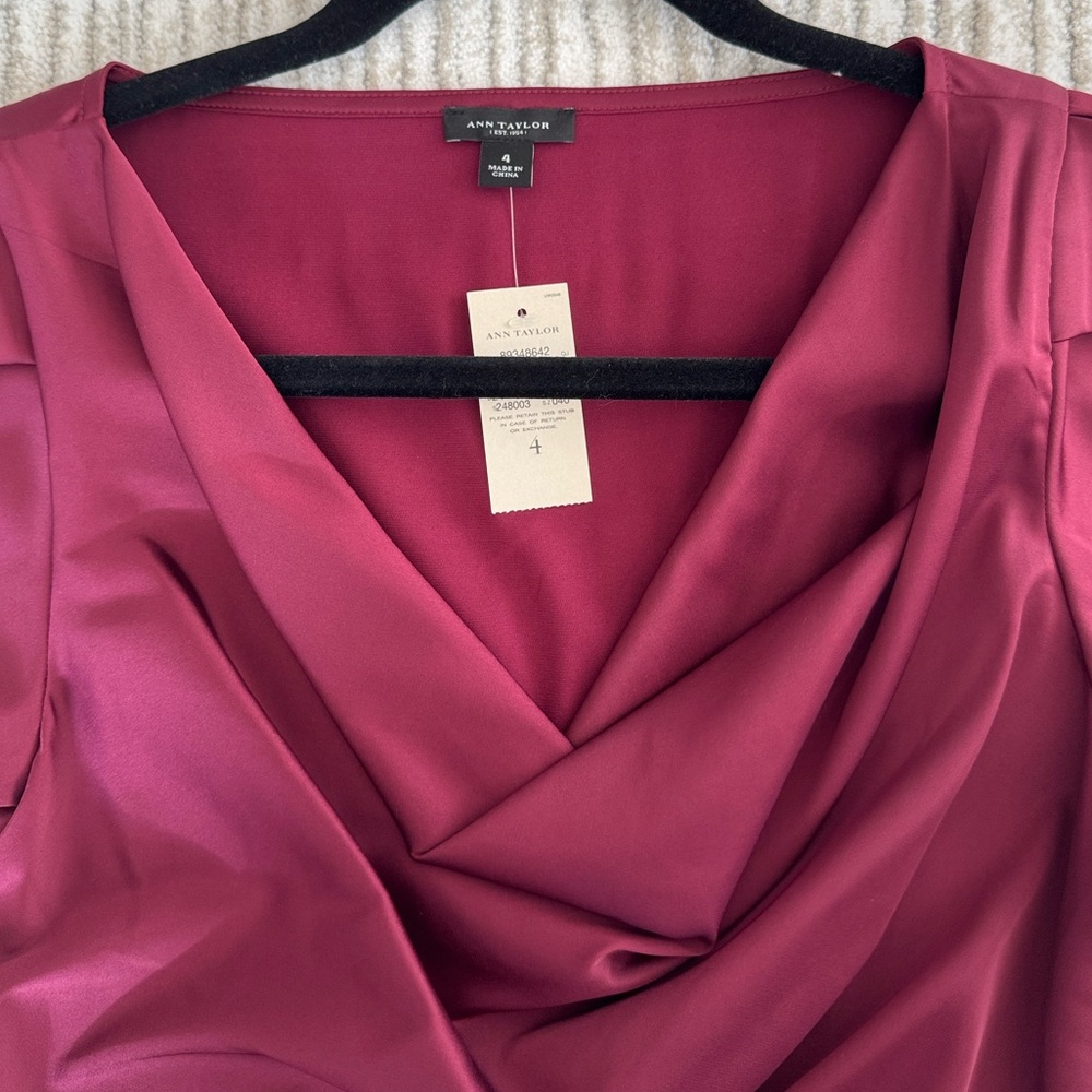 Ann Taylor Burgundy Cowl Neck Shell - size 4, seashell cap sleeve - Picture 2 of 4